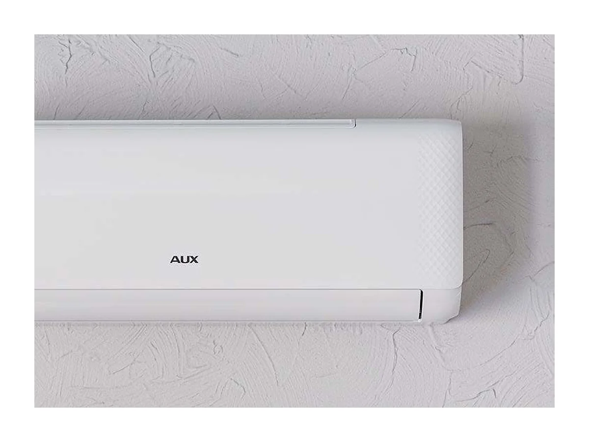 AUX GAMMA 3R KSZKLM5041 oldalfali klíma szett 3,5 kW